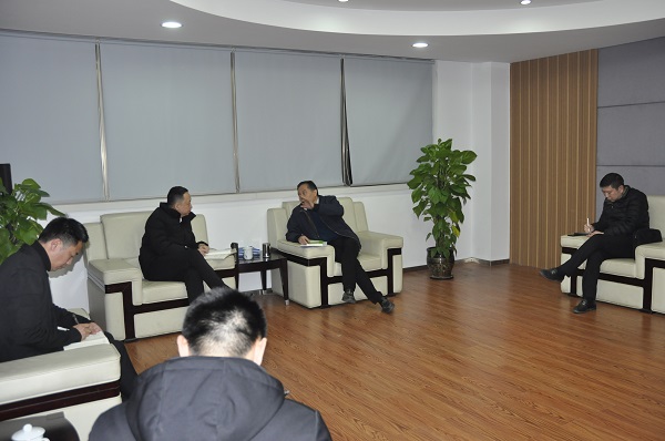 1640140207388942.jpg 座談2(網(wǎng)站).jpg